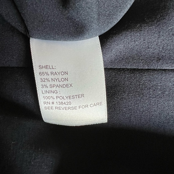 Etcetera navy dress. Great condition- worn once. Size 4 - Picture 4 of 4